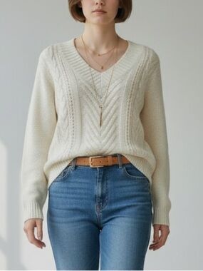 Ricki’s Ivory Cream Cable Knit Sweater V-Neck Soft Pullover Fisherman Small